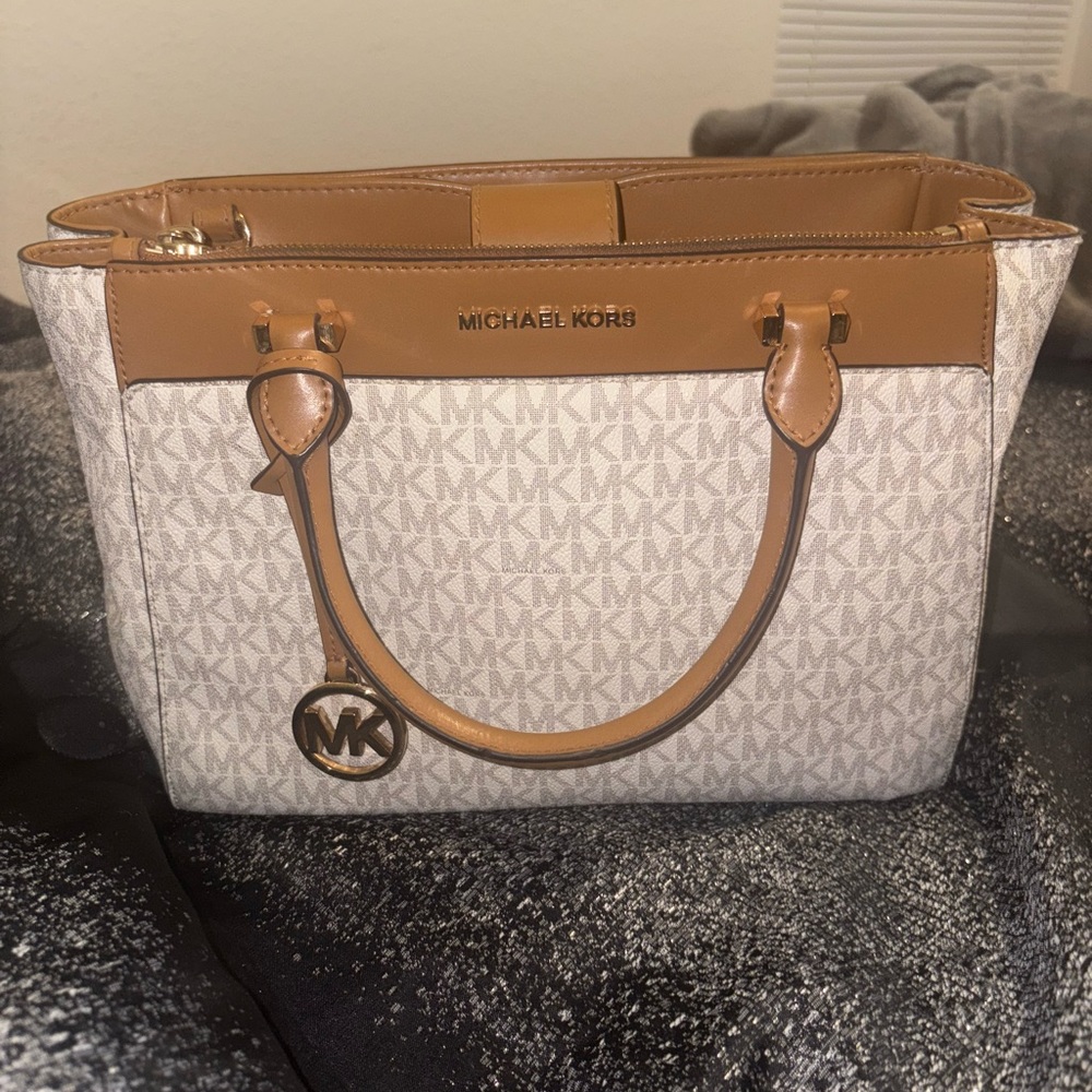Michael Kors Tan and Cream Women's Bag